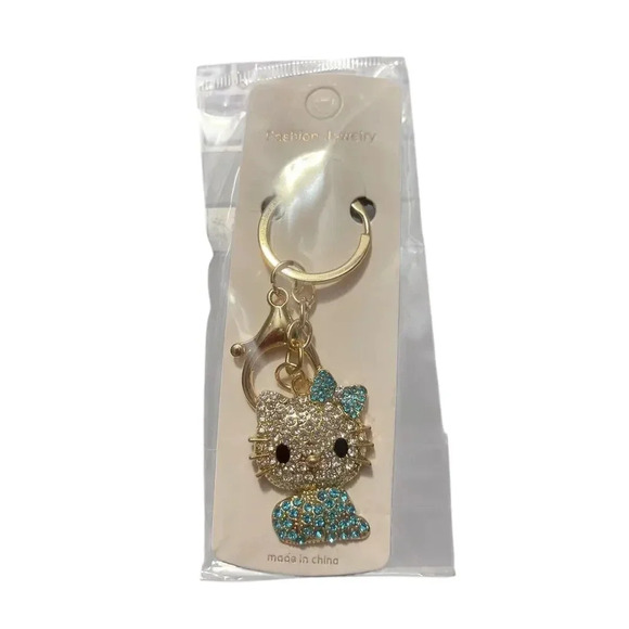 FASHION JEWELRY KITTY SPARKLE KEYCHAIN WITH BLUE BOW - Picture 1 of 1